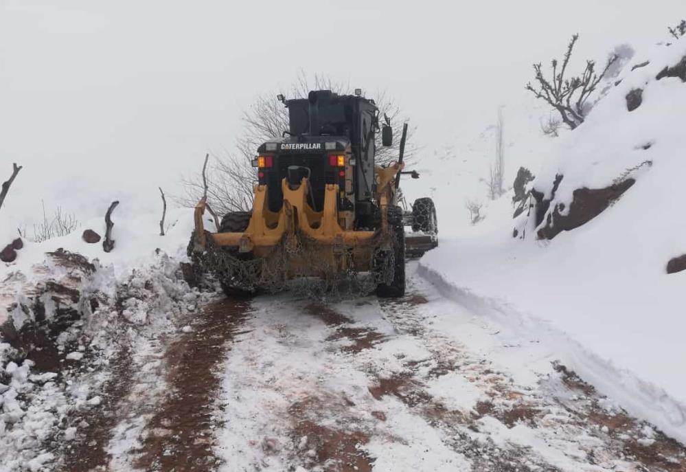 50 Yerleşim yeri yolu ulaşıma kapandı Batman Medya Gazetesi